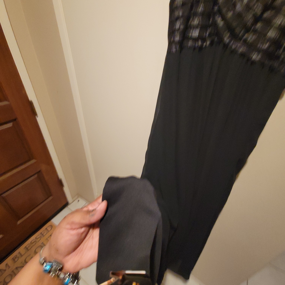 Signature by Robbie Bee Black Maxi Dress with Ruffle Detail - Picture 4 of 6